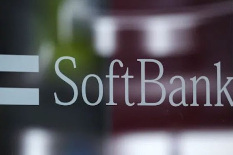 OpenAI में निवेश के लिए SoftBank